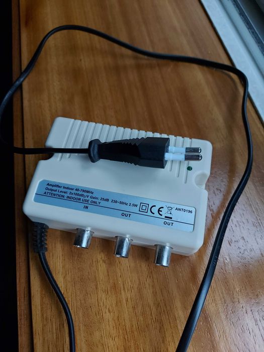 Amplificador indoor de sinal tv