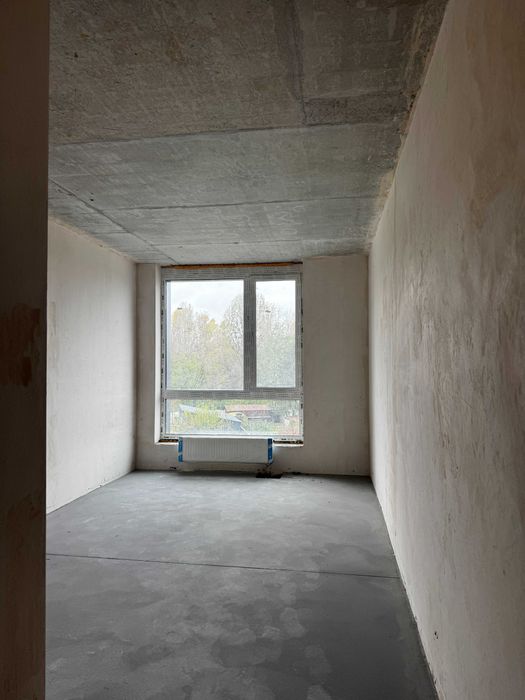 Однокімнатна в новобудові. Монолітний будинок з підземним паркінгом