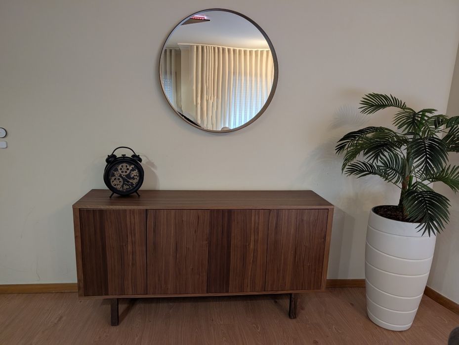 Vendo aparador stolckom em chapa de nogueira