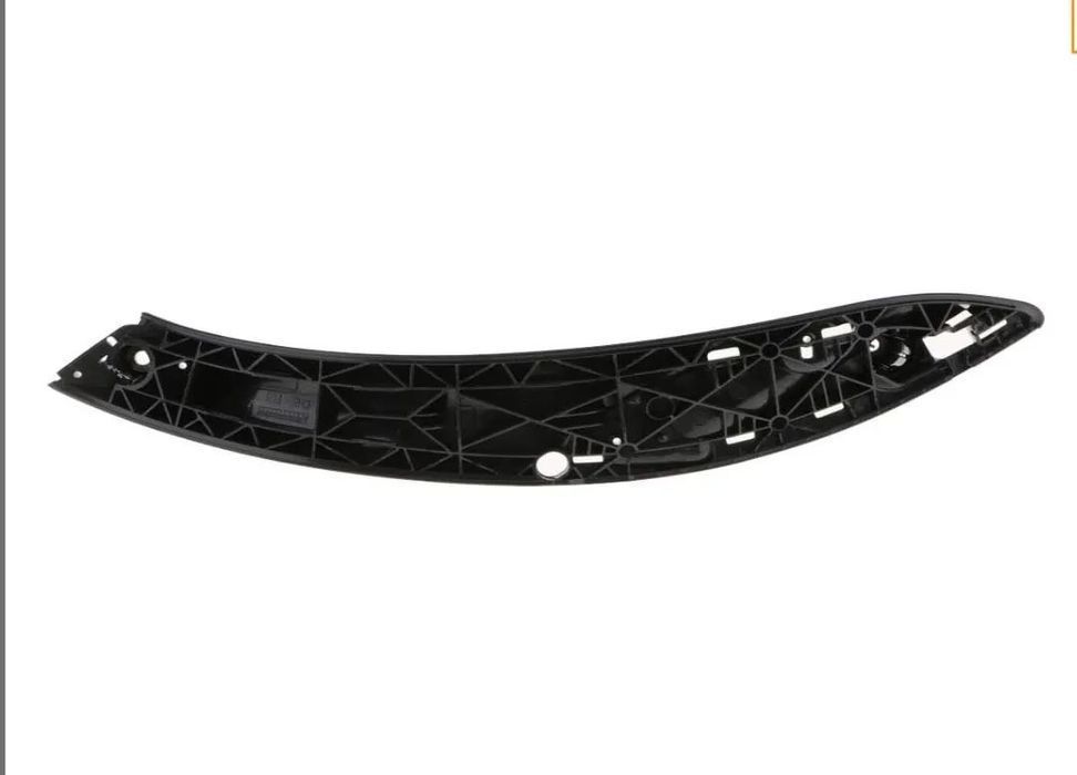 Puxador BMW Serie 3 F30 F31 - Frente Esquerdo Preto