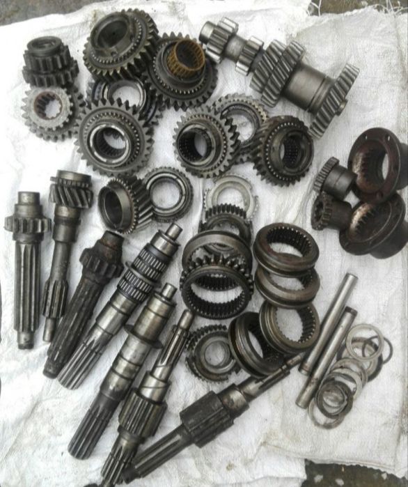 Первичный,промвал Кпп Уаз,шестерни,муфты,подшипники,синхроны,сухари.