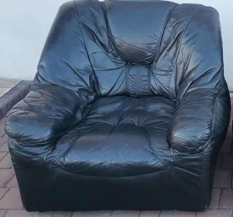 Fotel czarny skórzany skóra naturalna