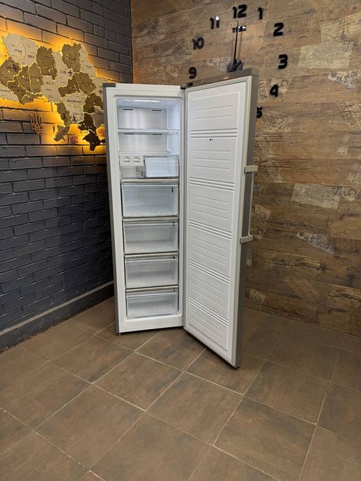 Морозильна/морозильная камера Bosch GSN36VL30