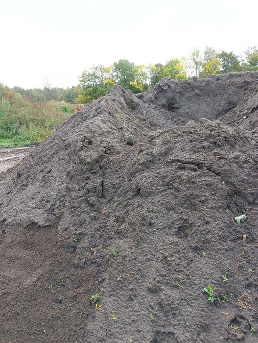Ziemia, czarnoziem, żwir, piasek, kruszywo, torf, kruszbet
