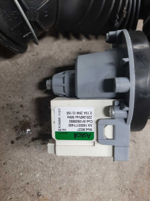 części do pralki Whirlpool Indesit sterownik drzwi pompa moduł elektro