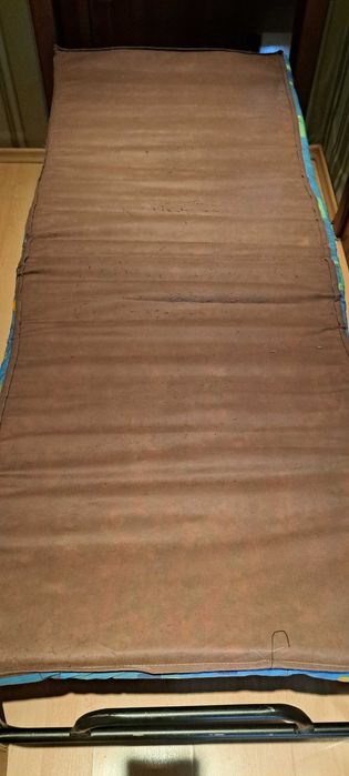 Розкладушка, портативне розкладне ліжко б/у