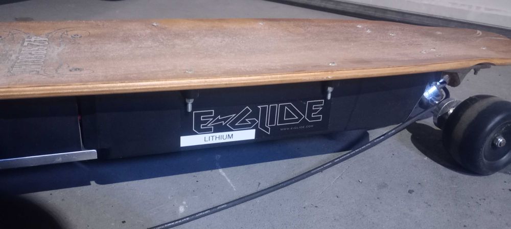 Deskorolka elektryczna  e-glide 42 special używany  deskorolka