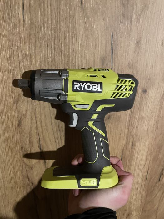 Klucz udarowy Ryobi R18IW3