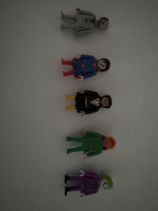 Troco playmobil ovo kinder Mera Joker cyborg black adam