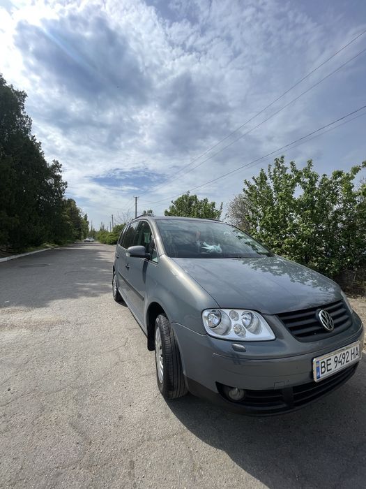Volkswagen Touran