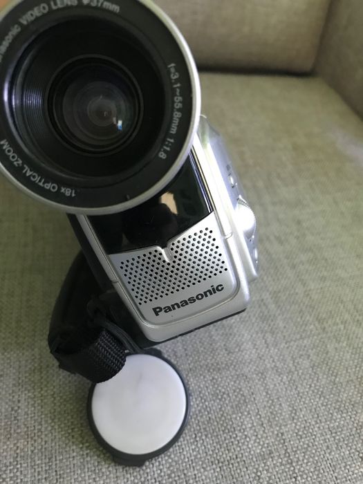 Відеокамера Panasonic VZ15