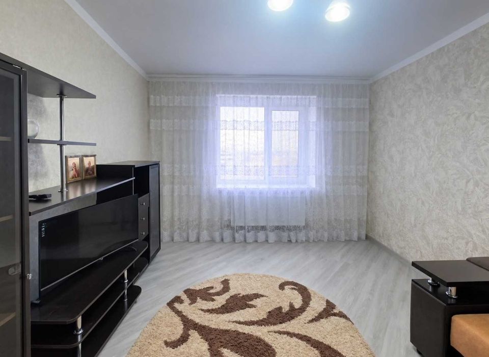 Оренда 1к квартири на вул. О.Антонова 2342