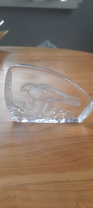 Хрустальна кришталева  статуетка