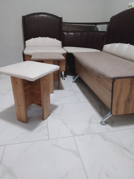 Продам куток кухонний