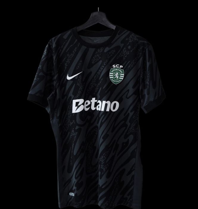 Camisola GR Autografada Sporting CP - Rui Patrício 1