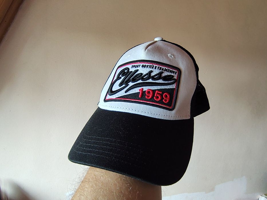 Desperados, Jets,Ellesse, Buffalo bills, Space X