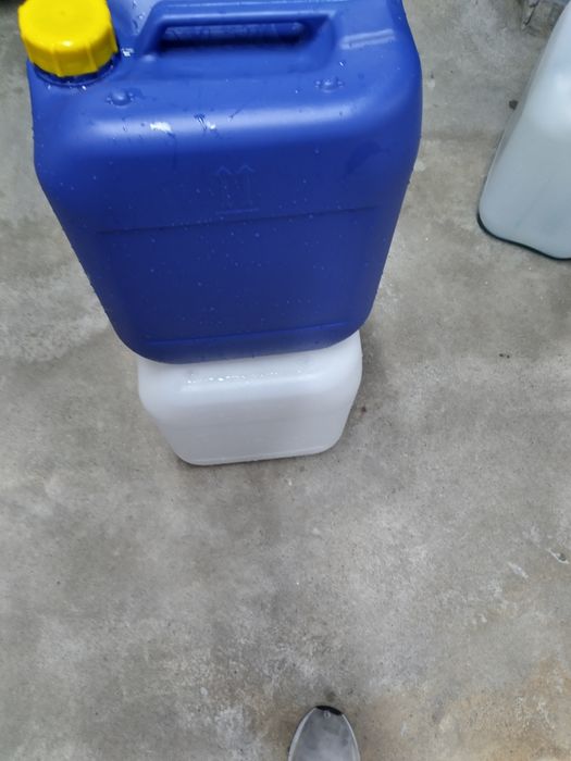 Bidons 20 litros e 25 litros