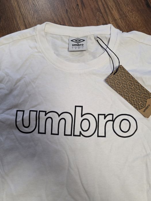 Nowa Koszulka Umbro r.L