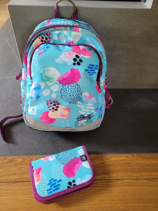 Sprzedam plecak Topgal  Elly do klasy 1-4, piórnik i bidon gratis.