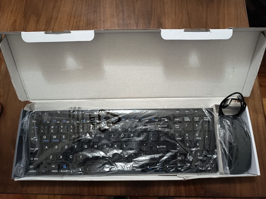 Teclado + rato wireless