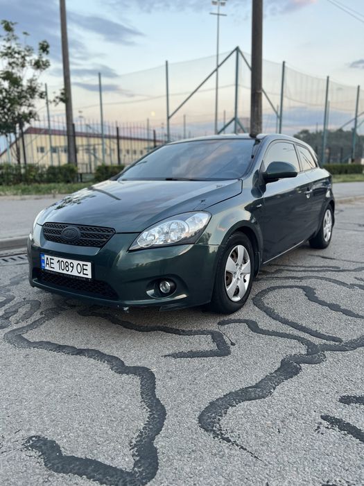 Kia Ceed 2009 1.4 газ/бенз кондиціонер працює кіа