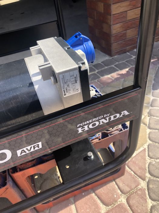 Генератор бензиновый Honda EA6000N3 Avr Vsp