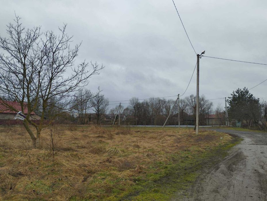 Продаж 5-к. будинок з ділянкою в м. Мостиська