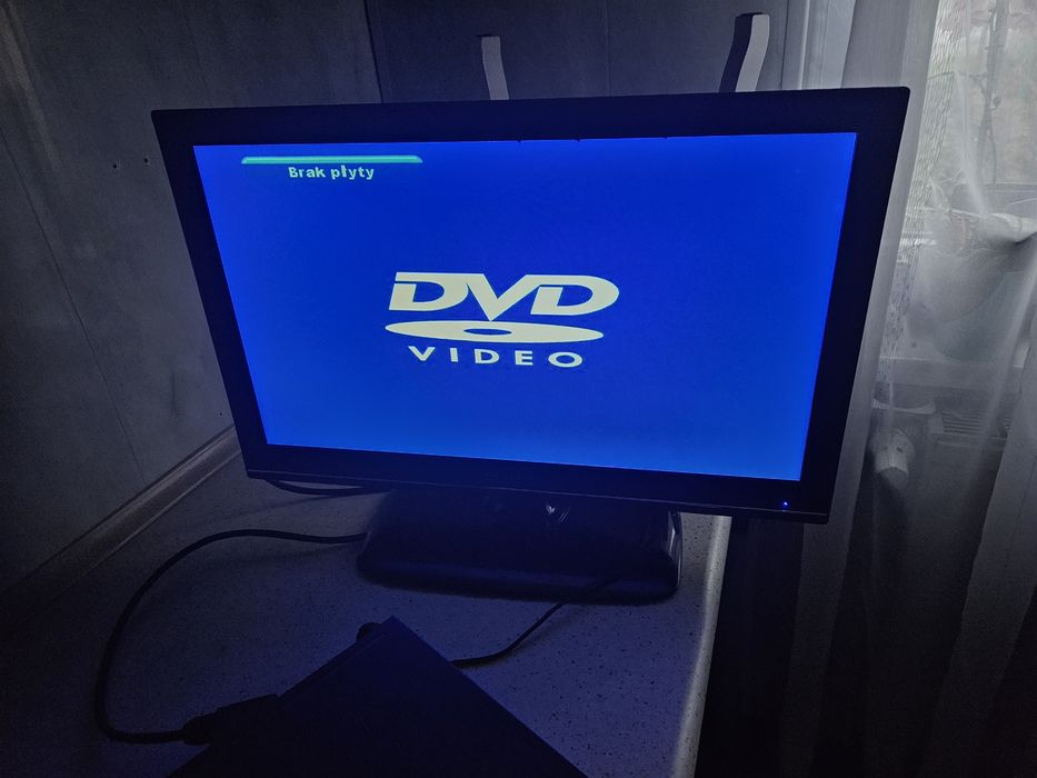 Do sprzedania nieduży telewizor 22 cale