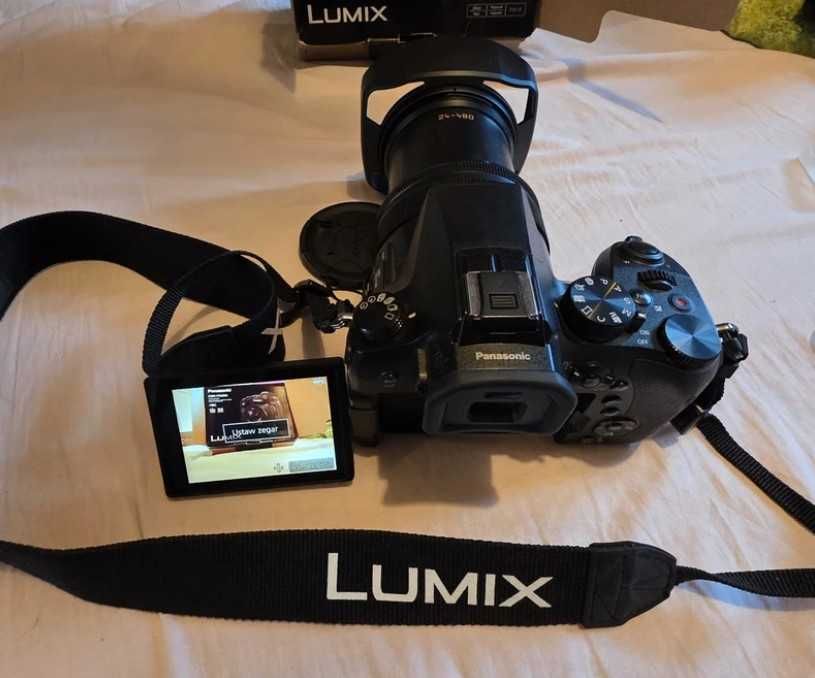 Panasonic Digital Camera Lumix DMS-FZ2000