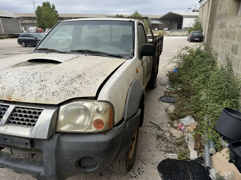 Nissan navara d22 4x4