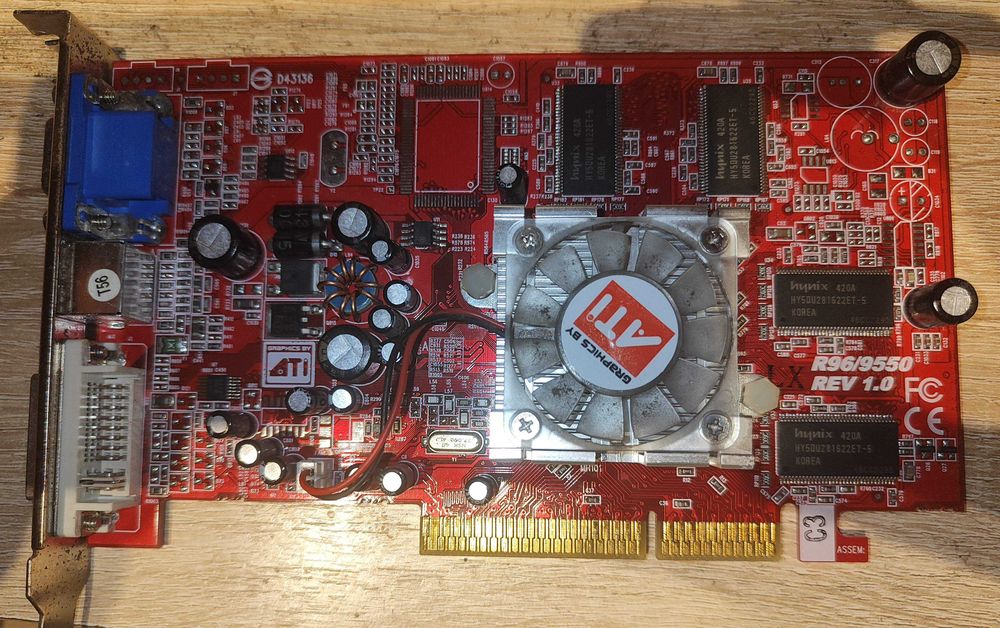 Karta graficzna R96/9550 VER 1.0