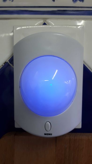 Luz de presença com cores