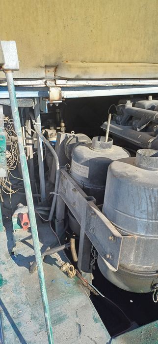 Пневмонагнітач для напівсухої стяжк