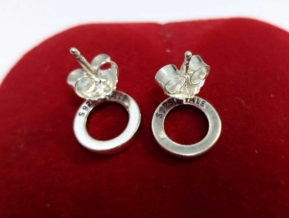 PANDORA kolczyki sztyfty z lśniącymi kołami Próba 925 Waga 1,32 g