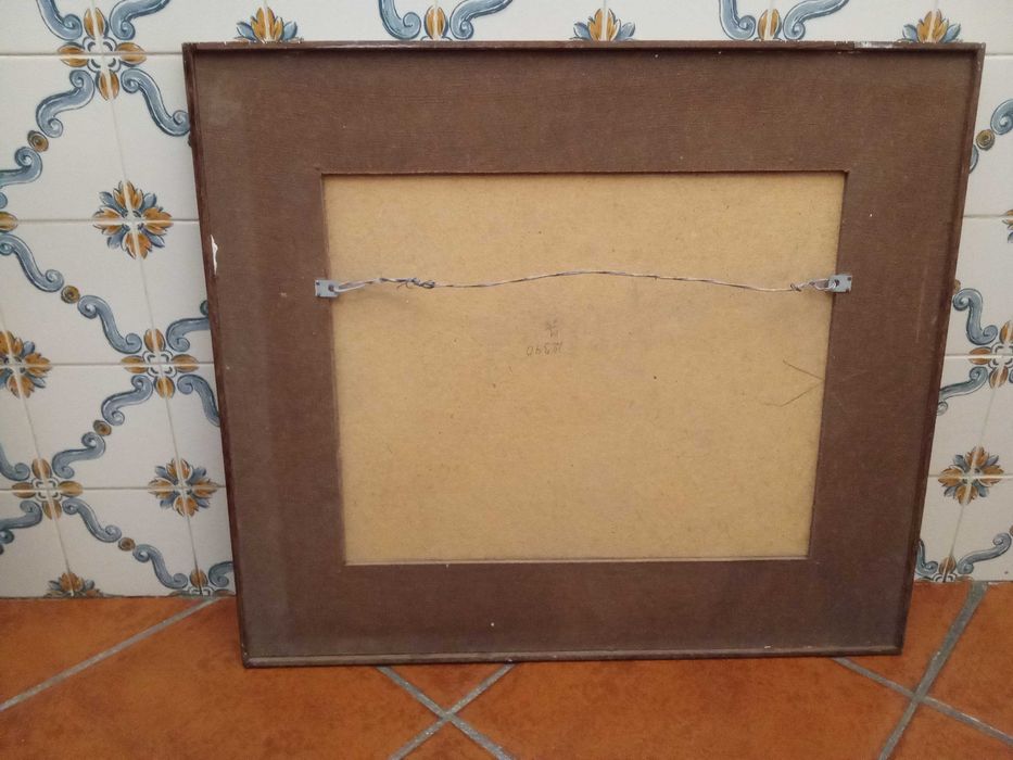 Quadro antigo em bom estado