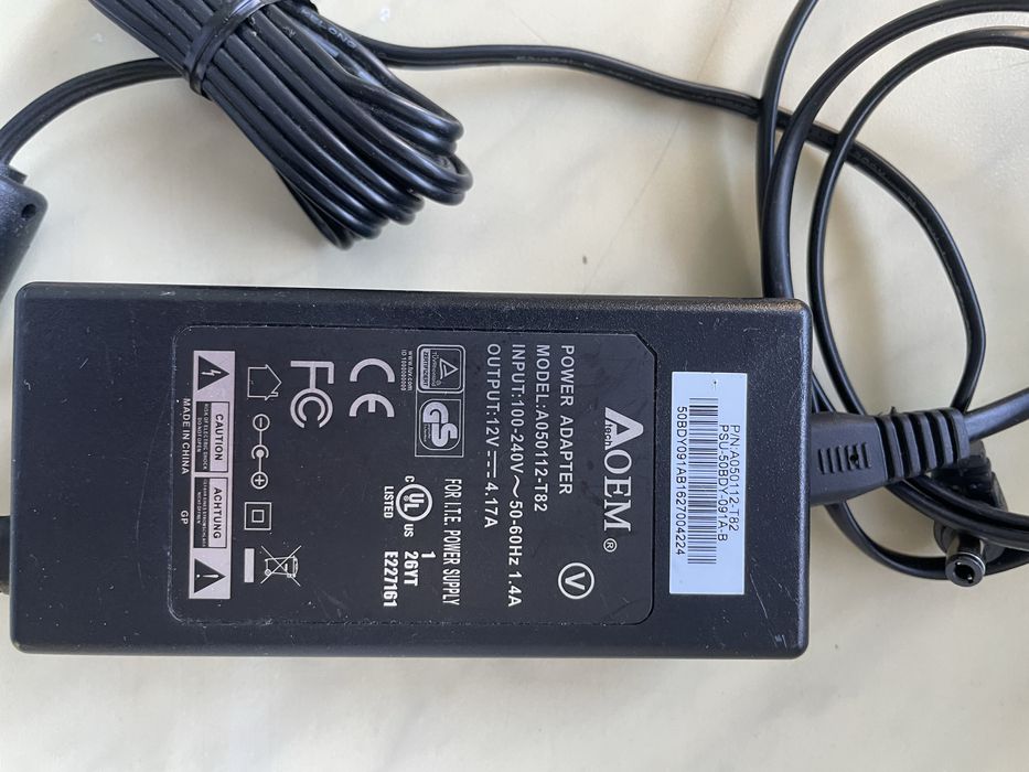 Блок питания для ноутбка