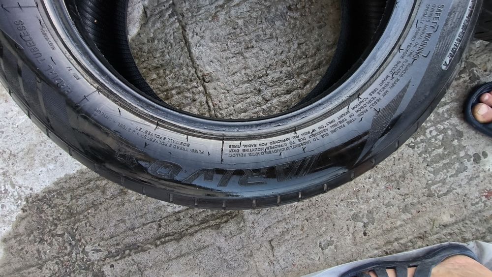 Продам літню, резину 215*55*16