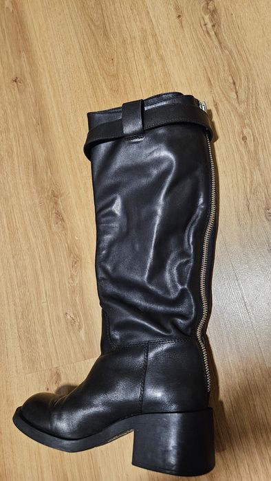 Чоботи шкіряні жіночі