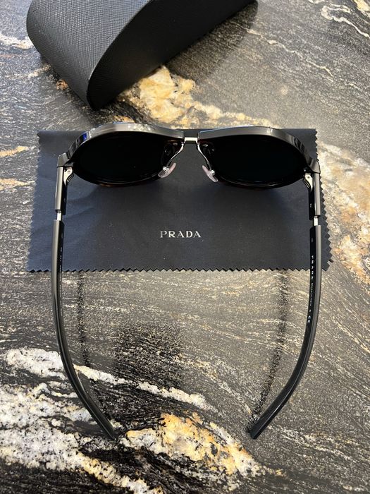PRADA piękne okulary przeciwsłoneczne