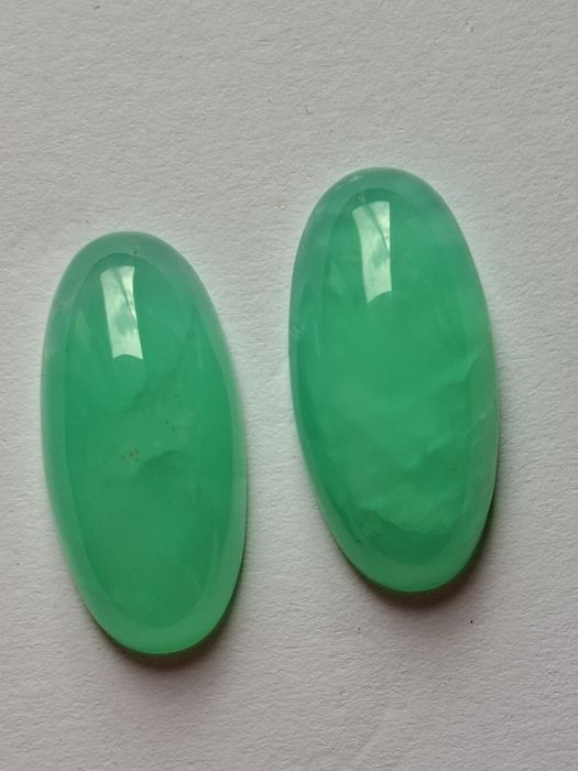 Chryzopraz naturalny kamień Szklary.jakość jubilerska nie srebro