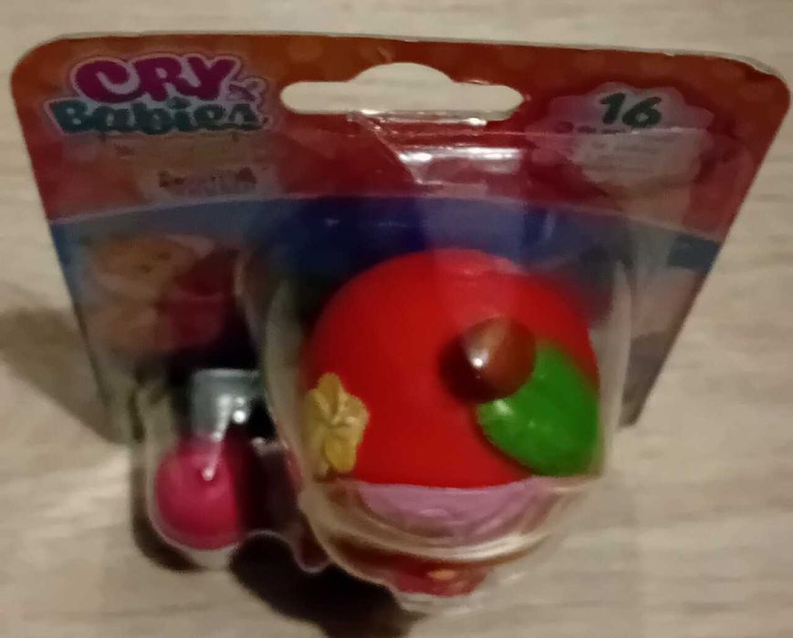 Cry Babies Tutti Frutti - laleczka płacząca kolorowo (jabłuszko)