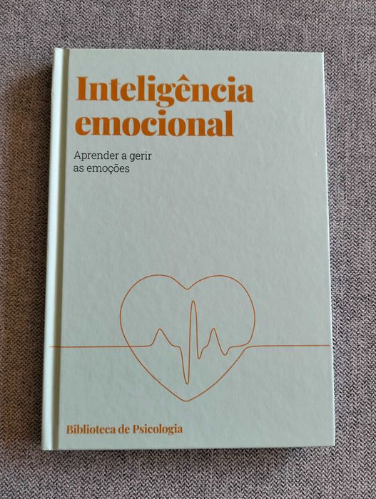 Livro "Intekigência Emocional" Pablo Fernández-Berrocal