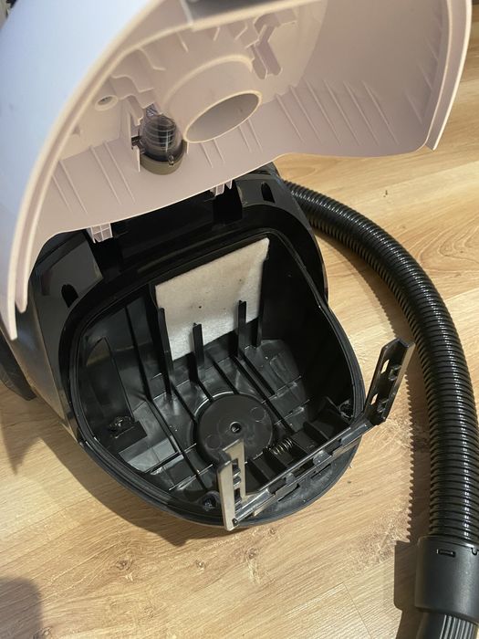 Odkurzacz BEKO VCC34801AW