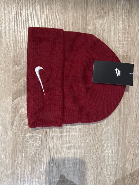 Czapka zimowa czerwona