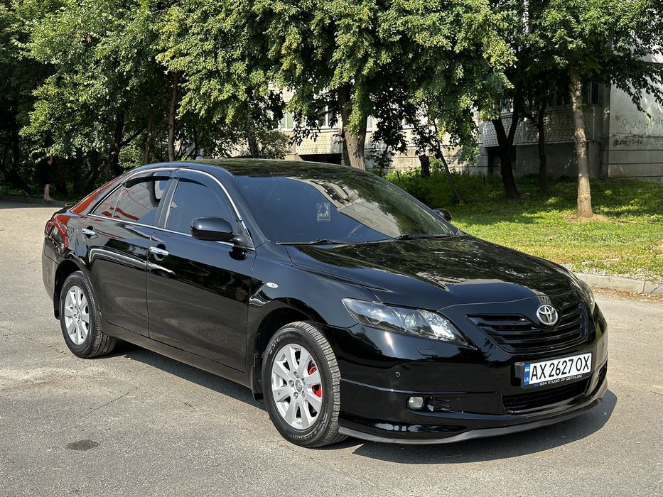 Продам Toyota Camry 40 3,5