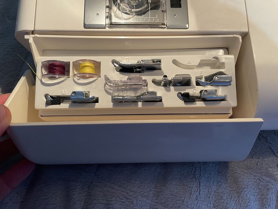 Швейная машинка Janome 5200 Memory craft