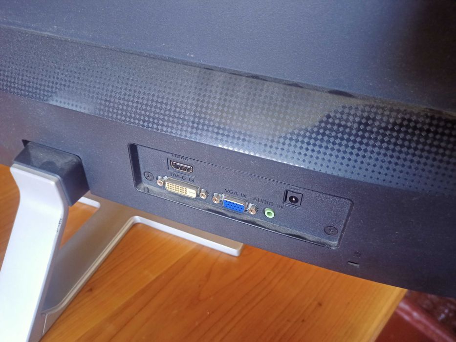 Монітор 27" Acer RT270 - розбита матриця (екран, дисплей, комп'ютер)