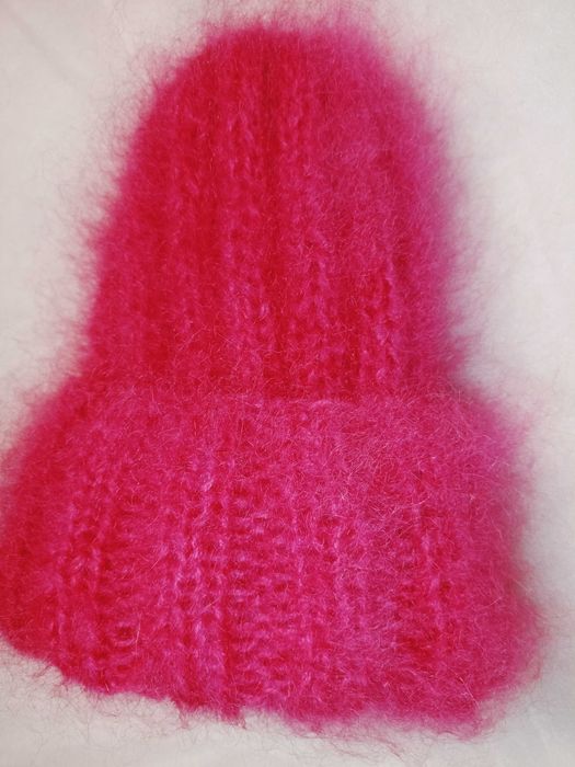 Czapka z kaszmiru i moheru neonowy róż