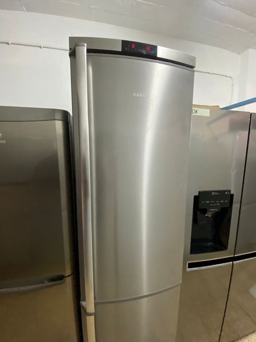 Frigorifico AEG combinado
