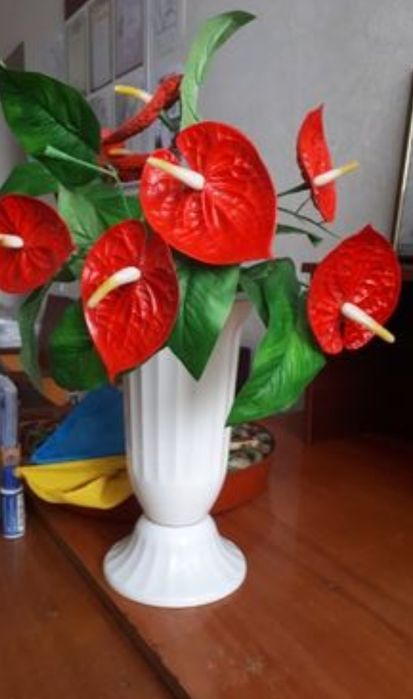 Чаша с цветком. Подвазонник с цветком. 200грн